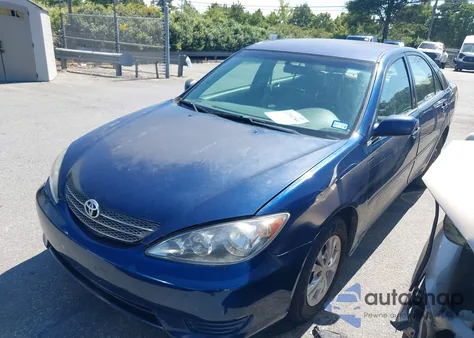 2006 Toyota Camry Le V6 from USA, damaged, VIN 4T1BF32KX6U112082